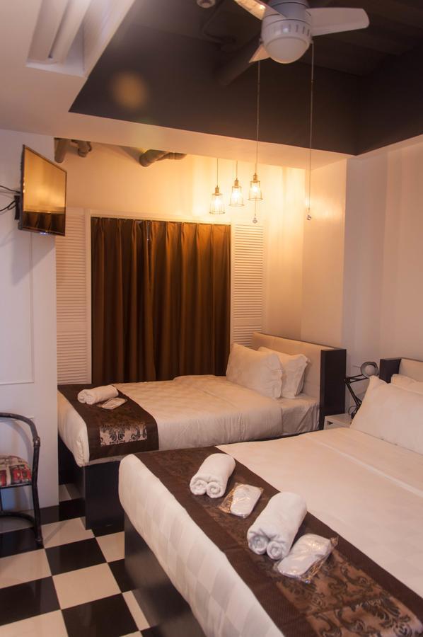 Facade Hotel Tabaco Buitenkant foto