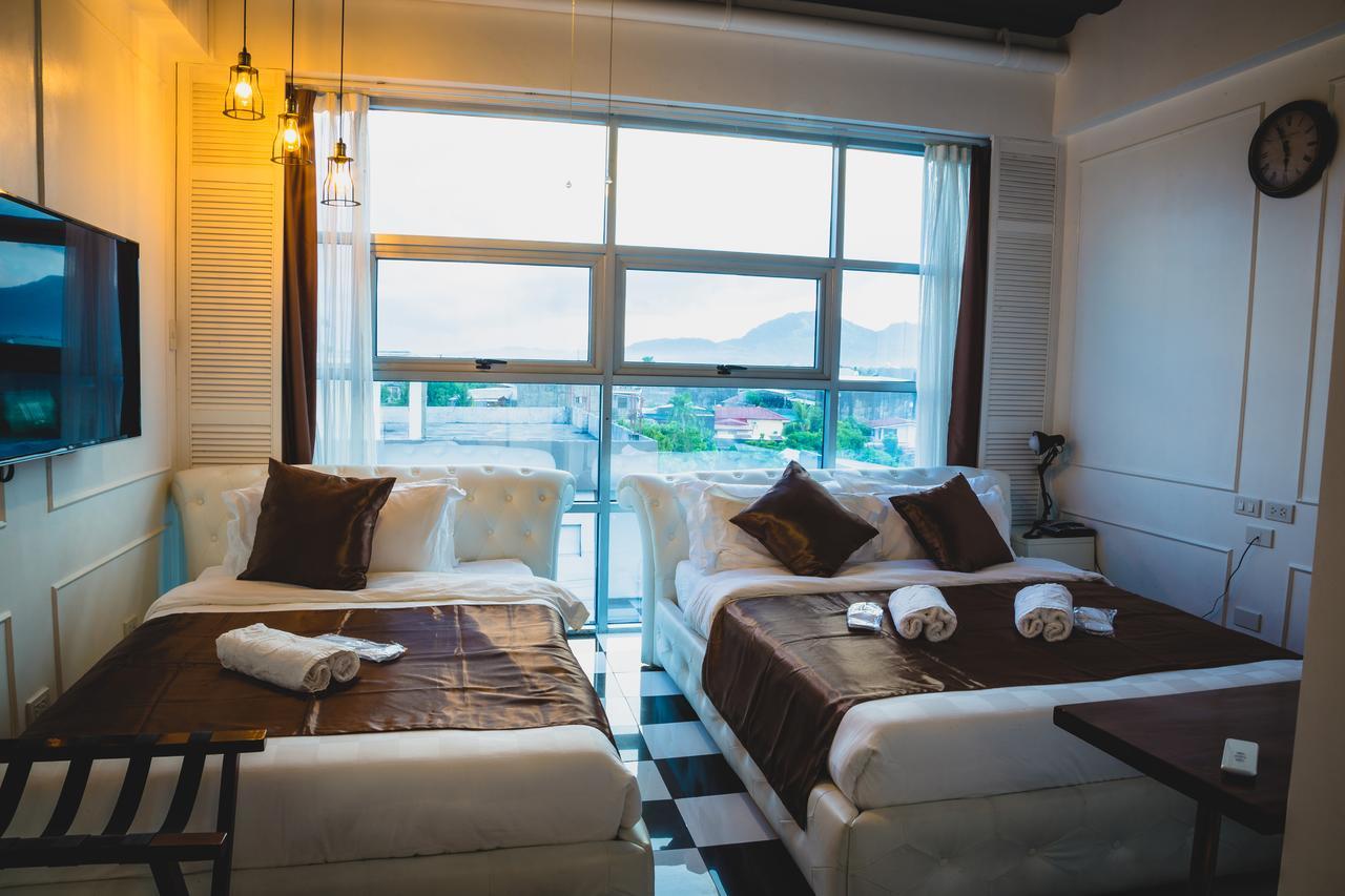 Facade Hotel Tabaco Buitenkant foto